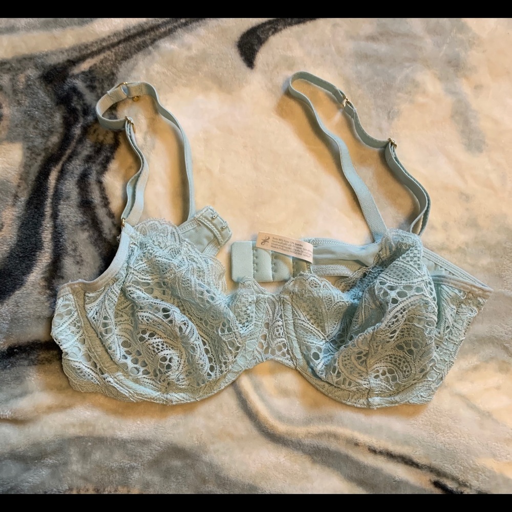 Lively Unlined Bra 32C